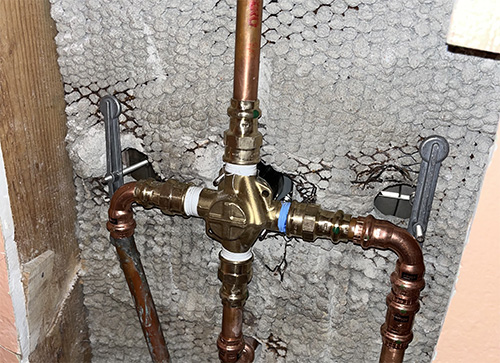 Plumbing equipment installation